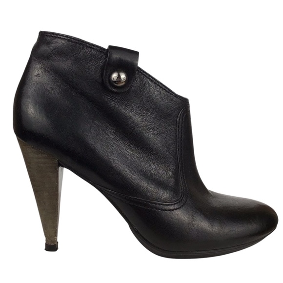 Coach Boots - Picture 5 of 16